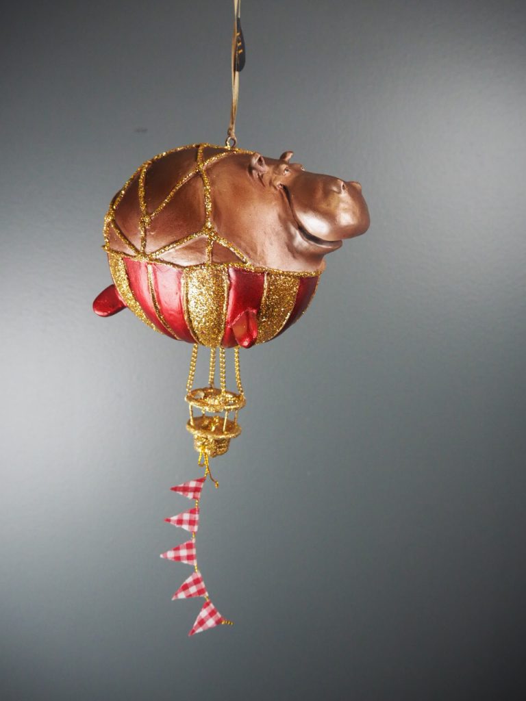 Hippo balloon in met/red & gold glits orn - Image 4