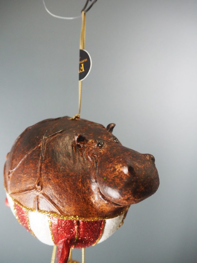Hippo balloon latex /red white & glit orn - Image 18