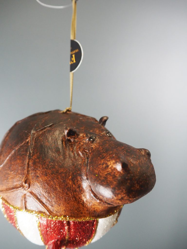 Hippo balloon latex /red white & glit orn - Image 20