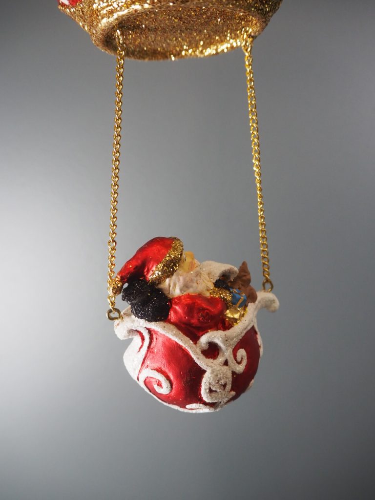 Santa air ball. satin red w/ flag & polka w - Image 6