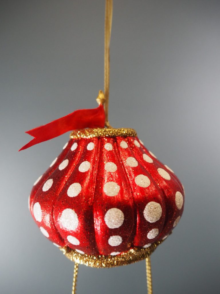 Santa air ball. satin red w/ flag & polka w - Image 8