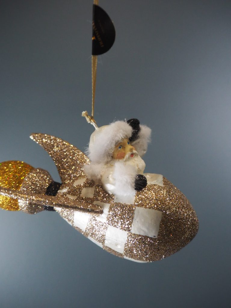 Santa on rocket white glits fur - Image 5