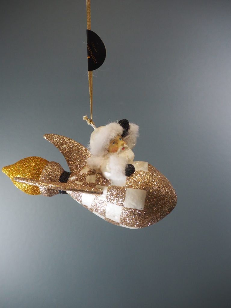 Santa on rocket white glits fur - Image 8