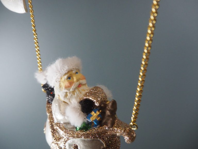Santa in balloon rocket pearl white champ polka glits orn w/ - Image 7