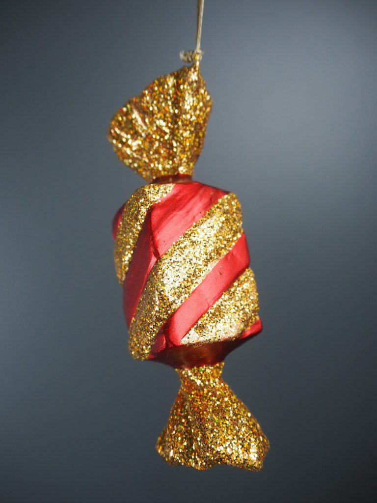 Medium candy red/gold glits - Image 4