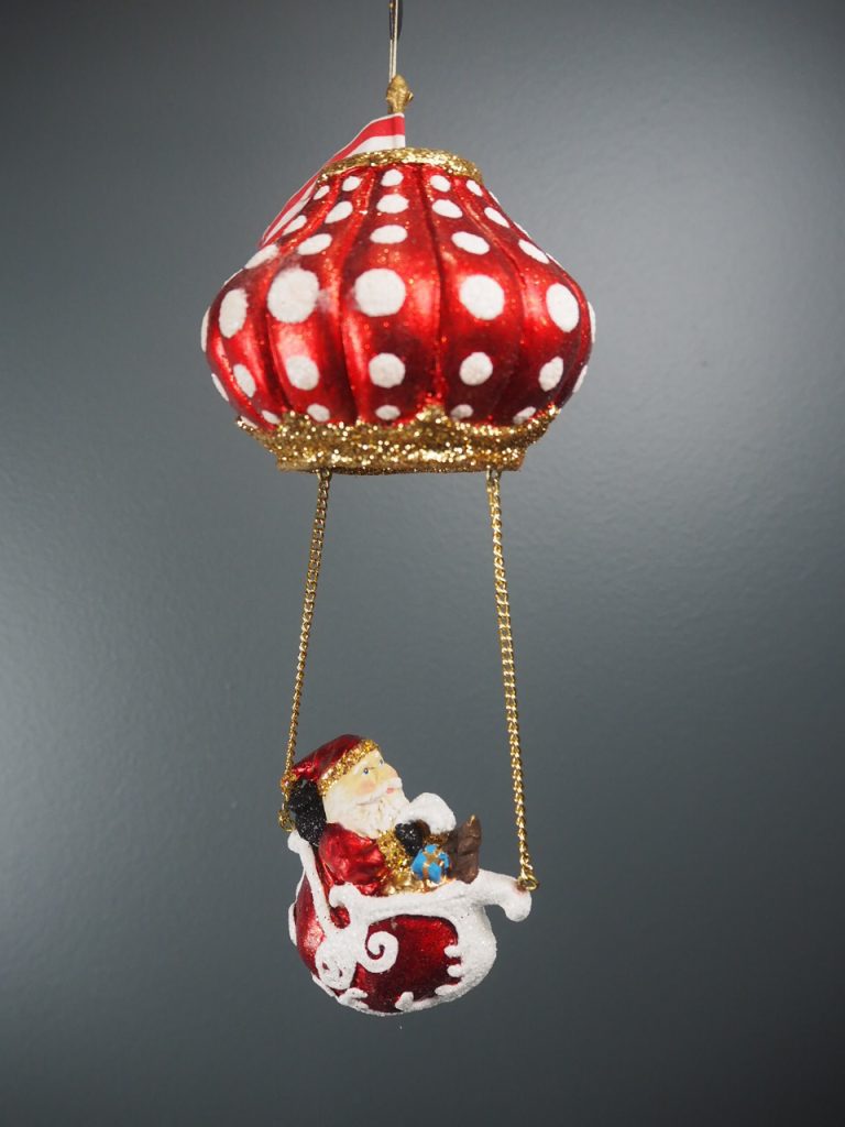 Sta. air balloon red polka - Image 9