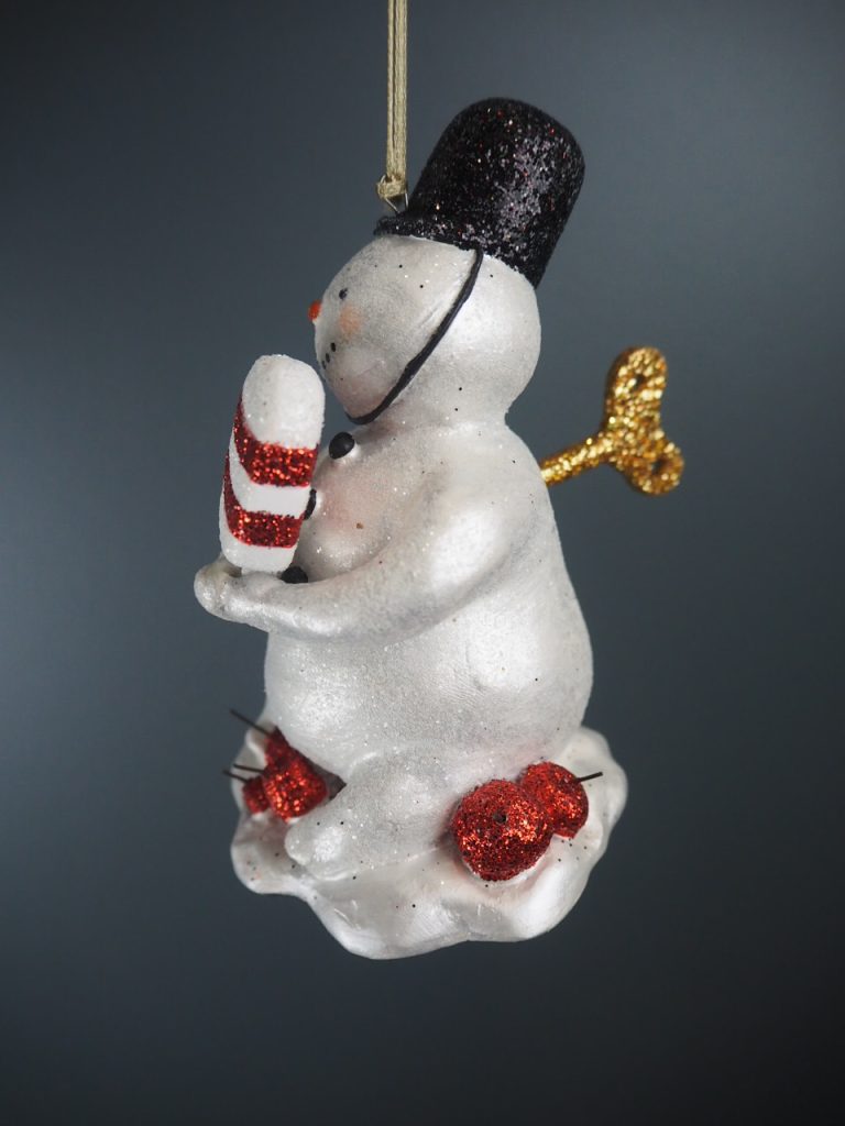 Police snowman hold red/wh ice pop - Image 2