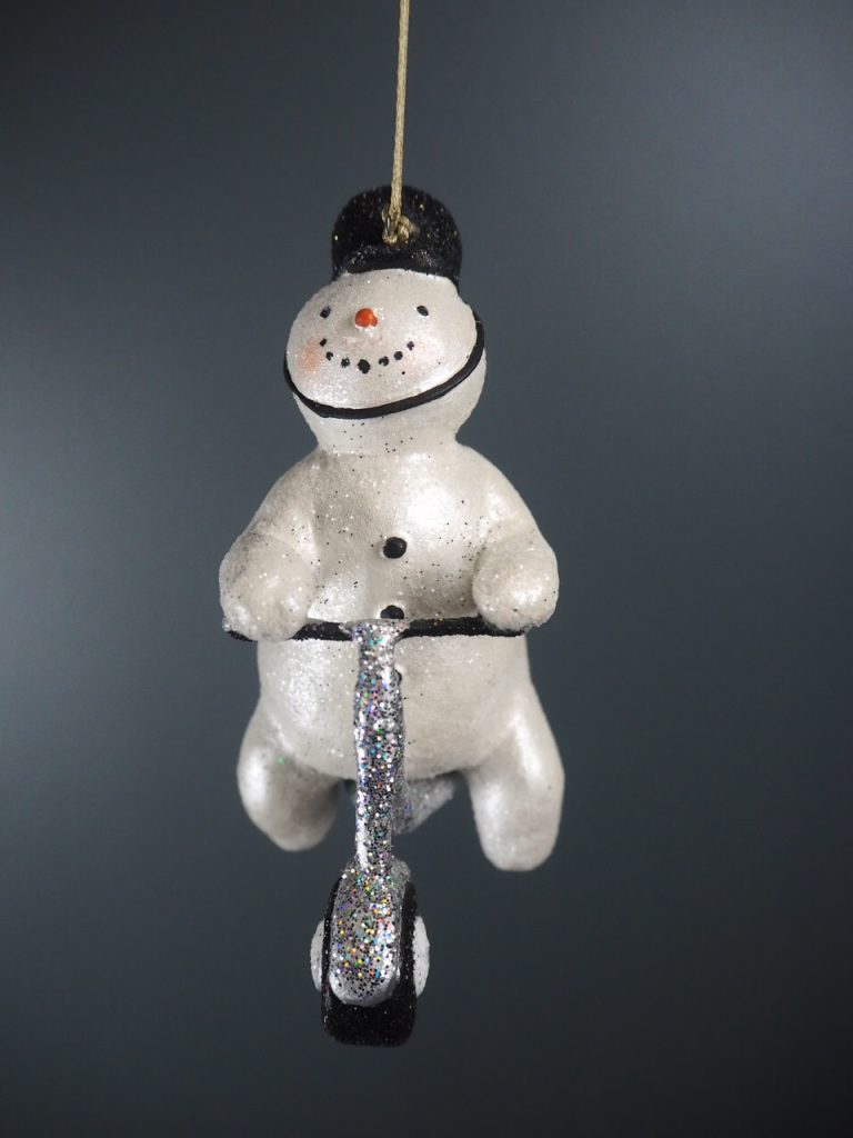 Police snowman whi glits wh scooter orn - Image 6