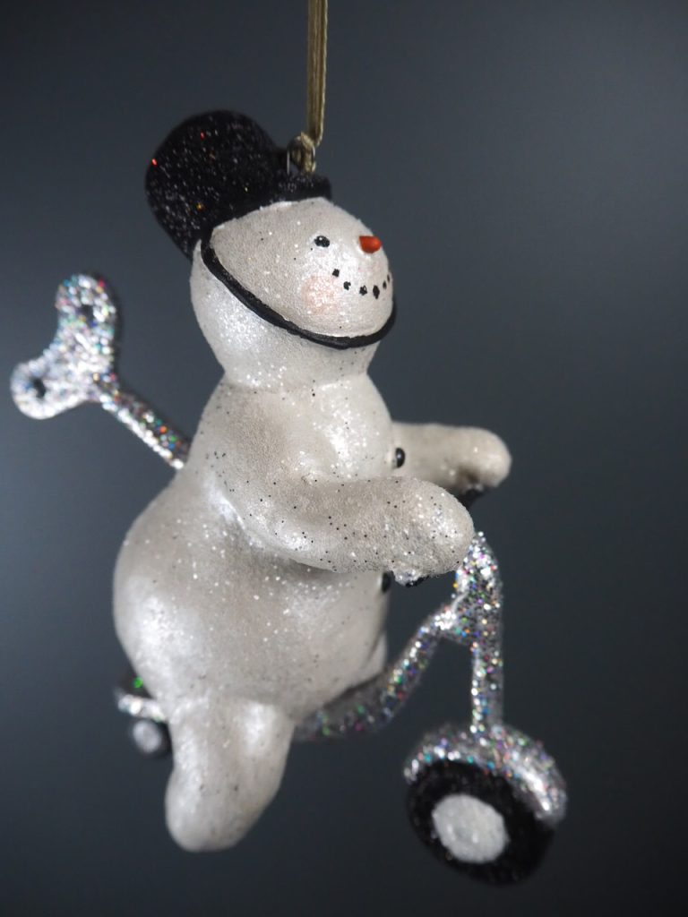 Police snowman whi glits wh scooter orn - Image 8