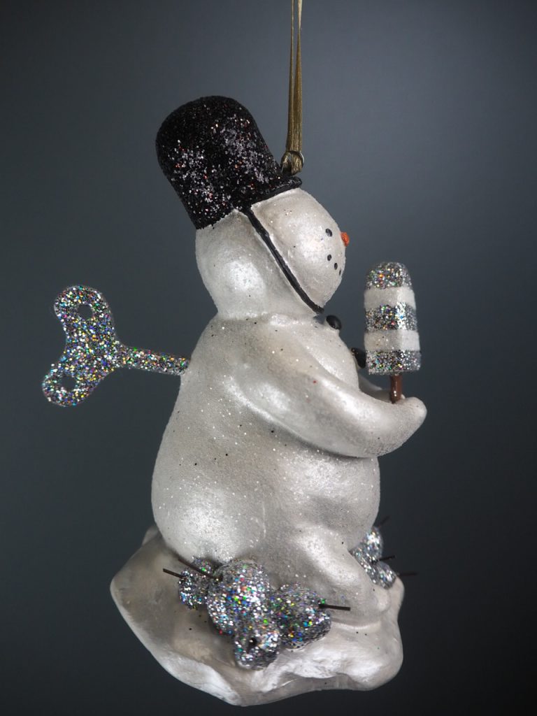 Police snowman holdsilver/wh ice pop - Image 4