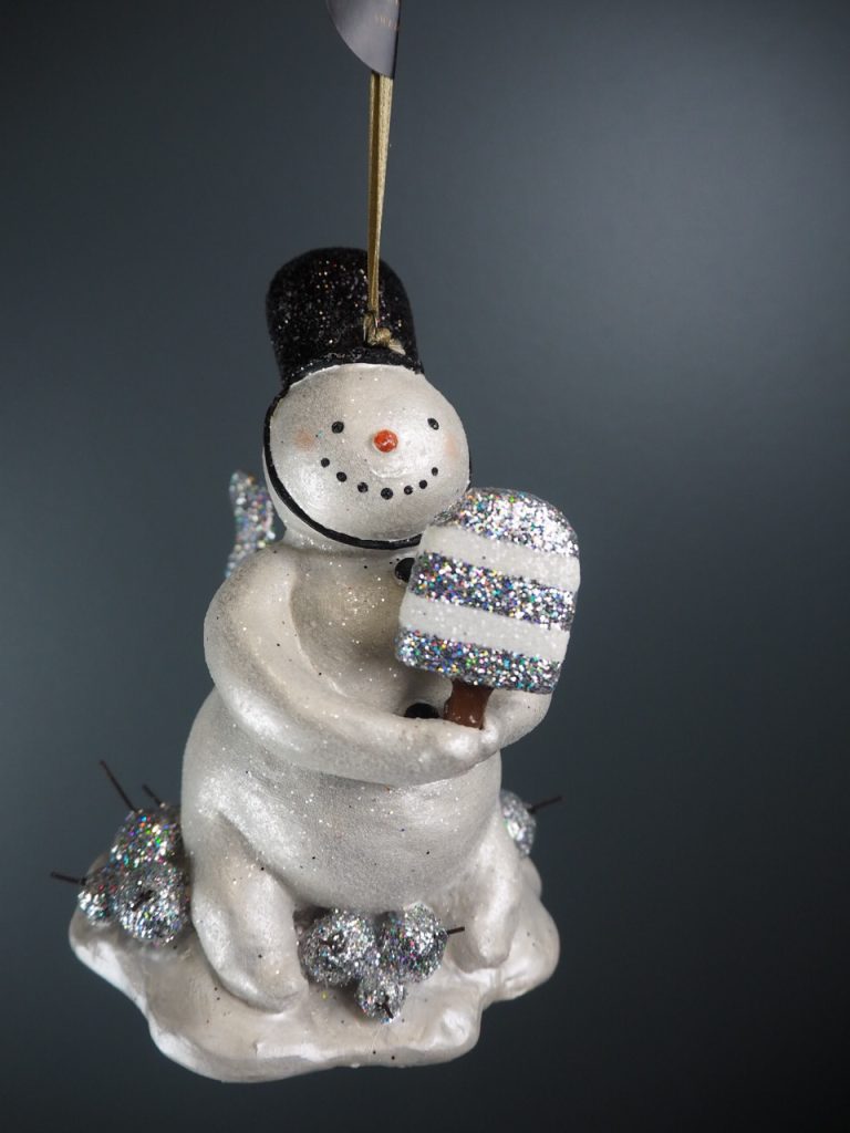 Police snowman holdsilver/wh ice pop - Image 8