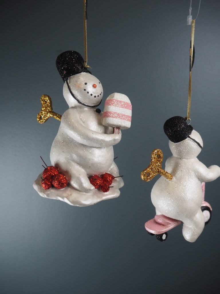 Police snowman wh.glits  pink scooter orn - Image 6
