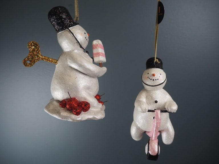 Police snowman wh.glits  pink scooter orn - Image 8