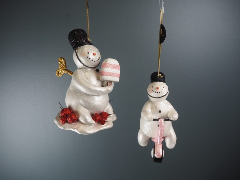 Police snowman wh.glits  pink scooter orn - Image 11