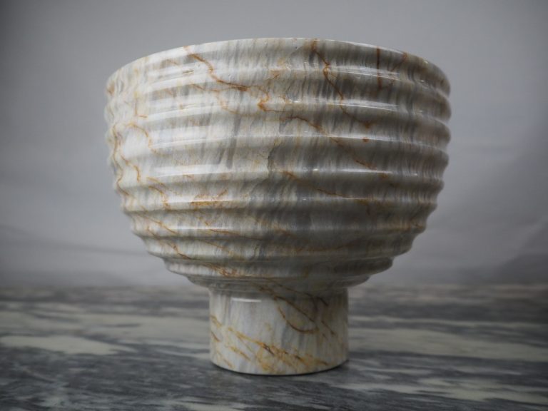 Ribbed Top Bowl Smooth foot - Image 7