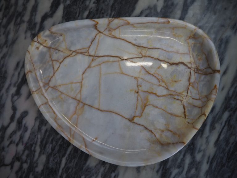 Irregular Tray - Image 2