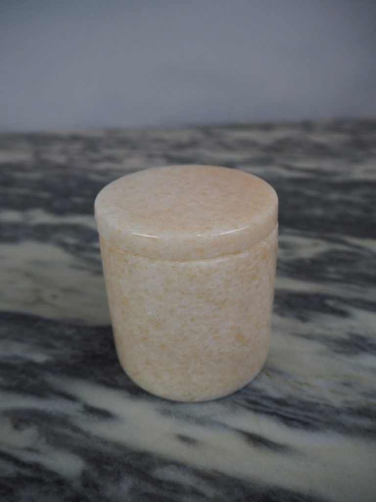 Marble candle Seklet beige - Image 10