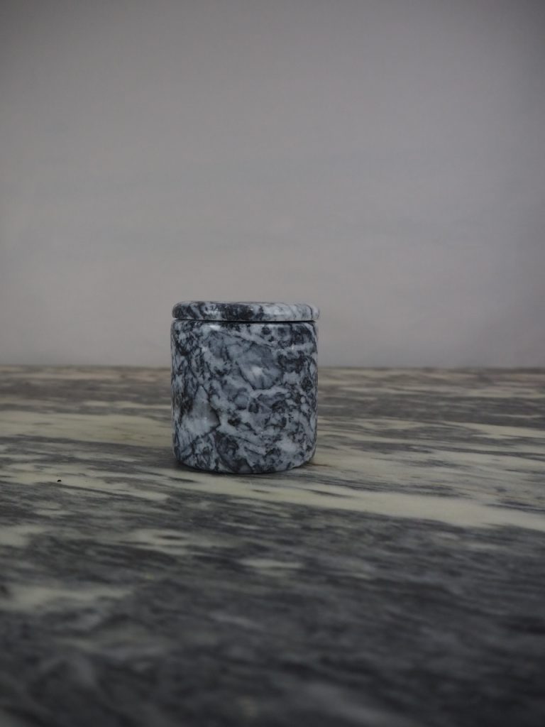 Marble candle Seklet grey - Image 12
