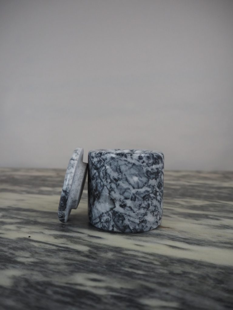 Marble candle Seklet grey - Image 17