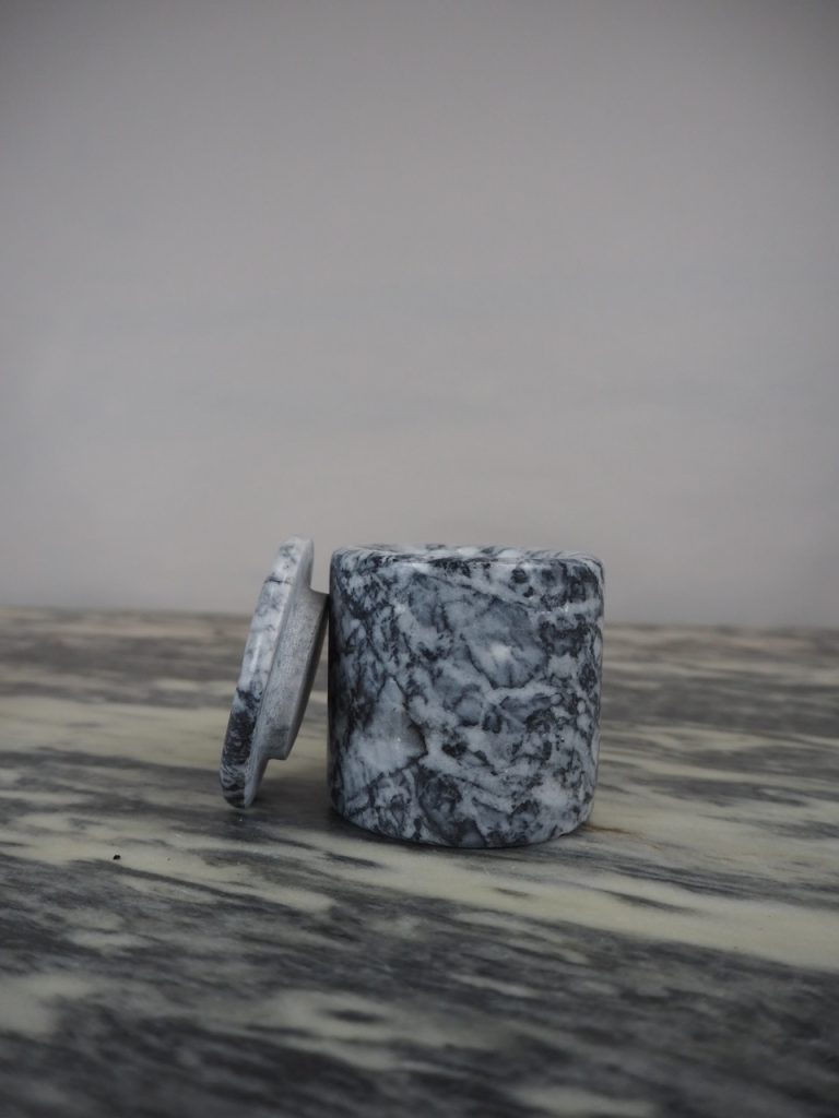 Marble candle Seklet grey - Image 18