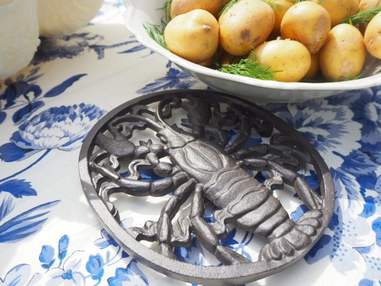 Trivet with lobster - Image 2