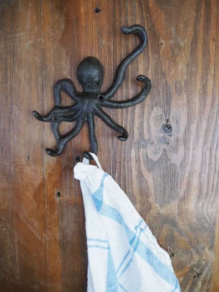 Octavius Octupus hook - Image 2