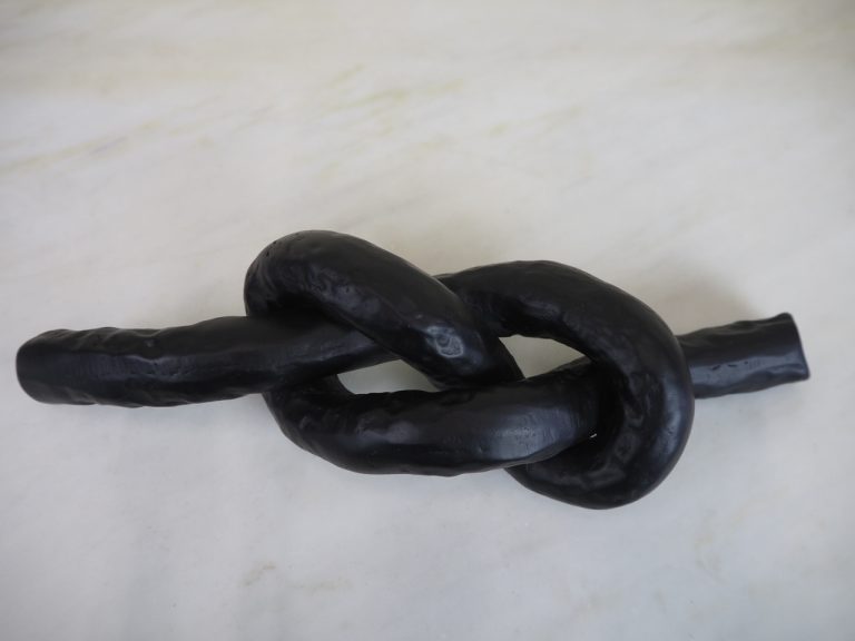 Knot black - Image 2