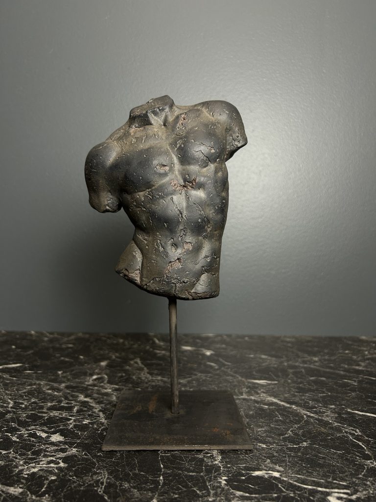 Gaddi Torso black stone