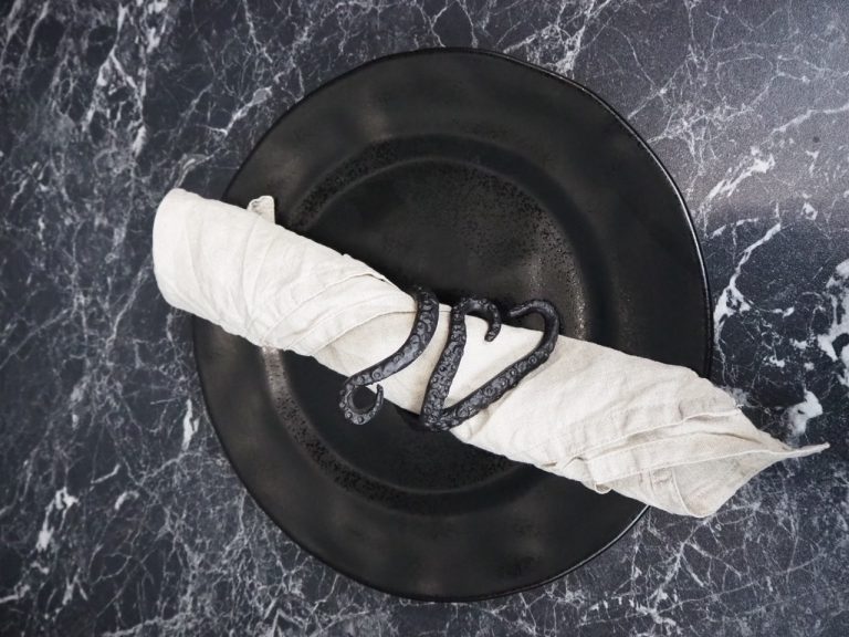 Tentacles napkin ring - Image 4