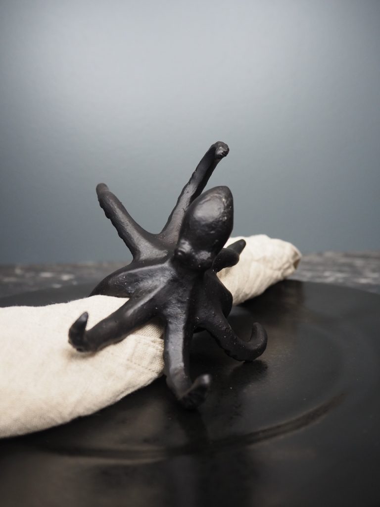 Octopus napkin ring - Image 3