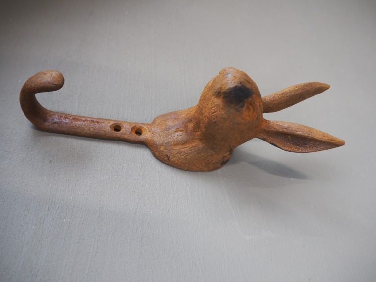 Romeo rabbit hanger - Image 4