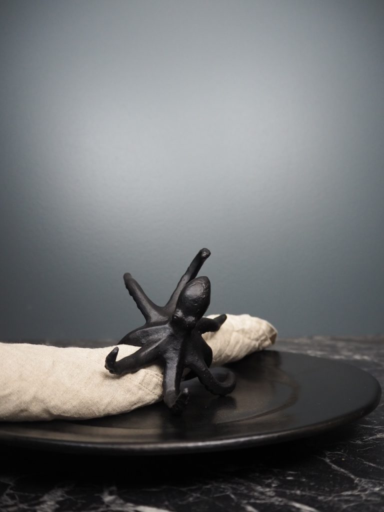 Octopus napkin ring