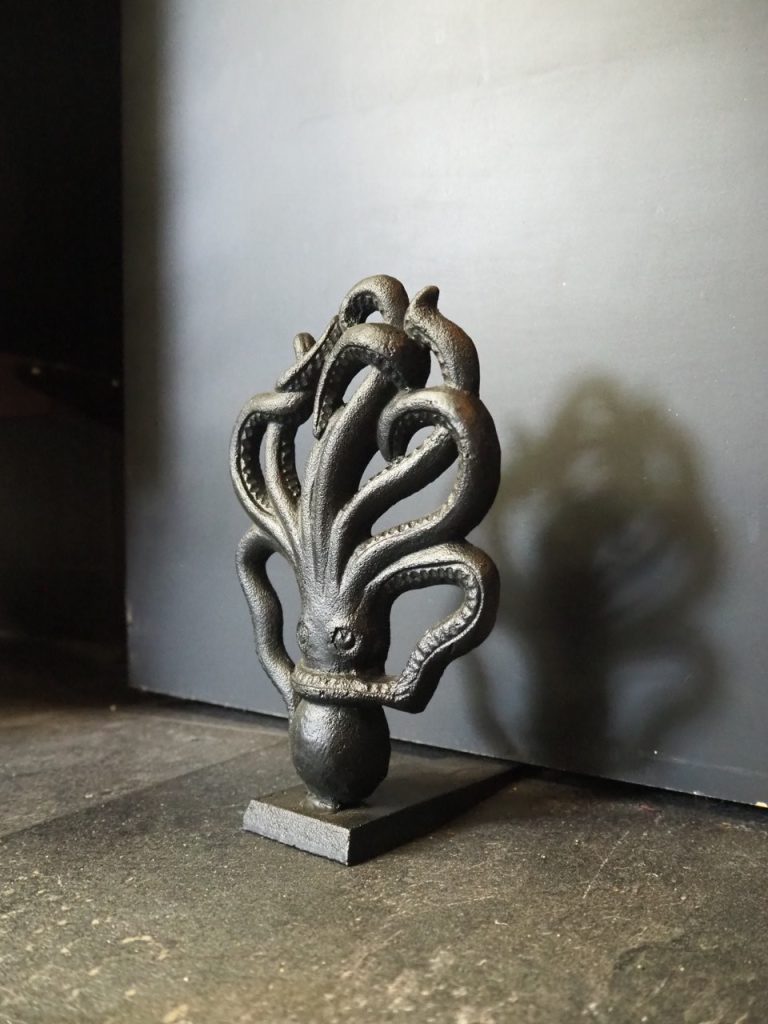 Oriana Octopus door stopper