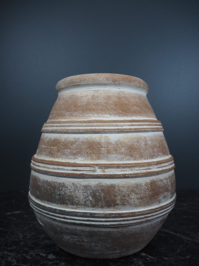 Corinthia vase - Image 2
