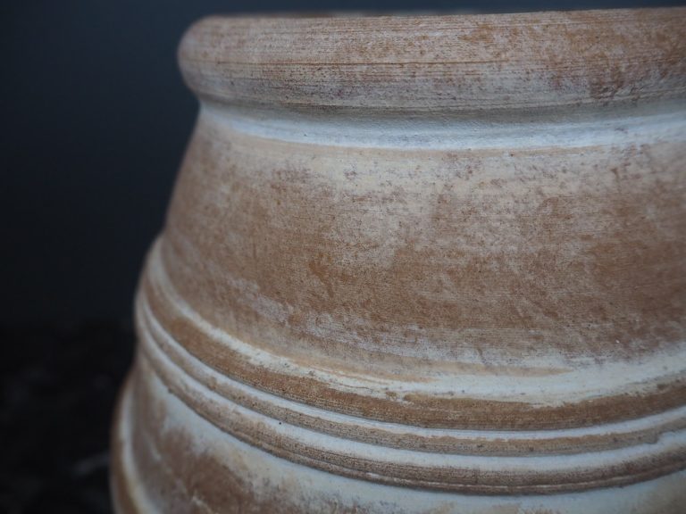 Corinthia vase - Image 4