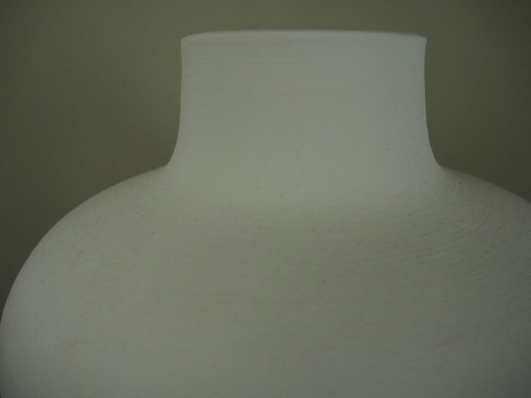 Opal white vase - Image 6