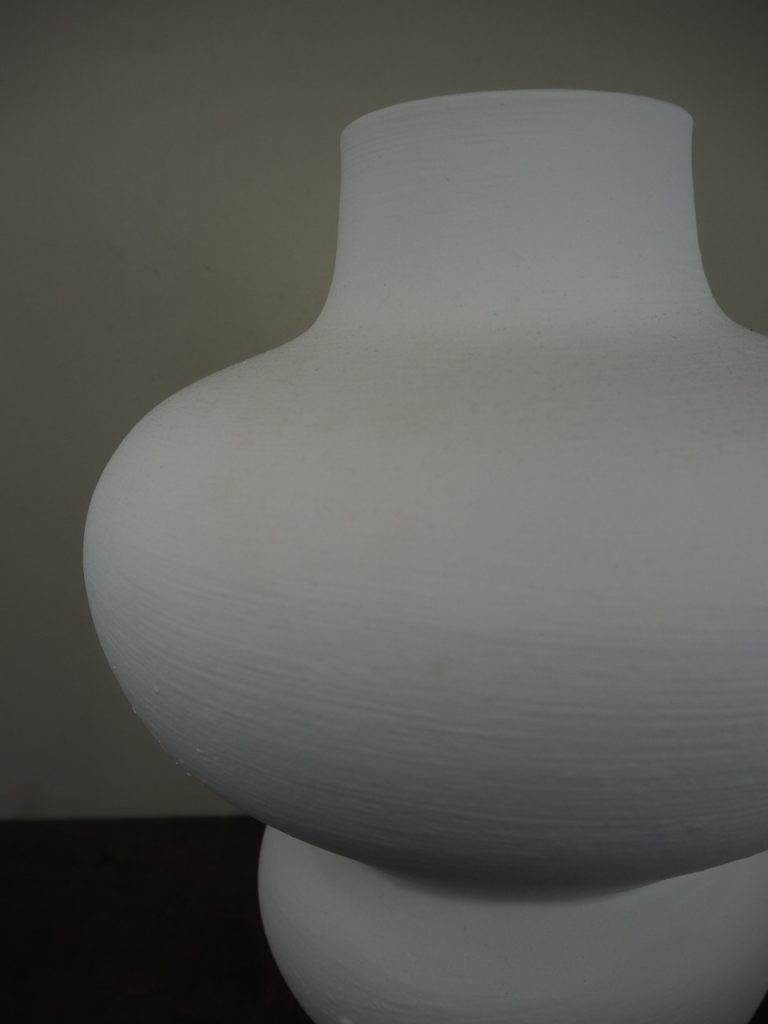 Opal white vase - Image 7