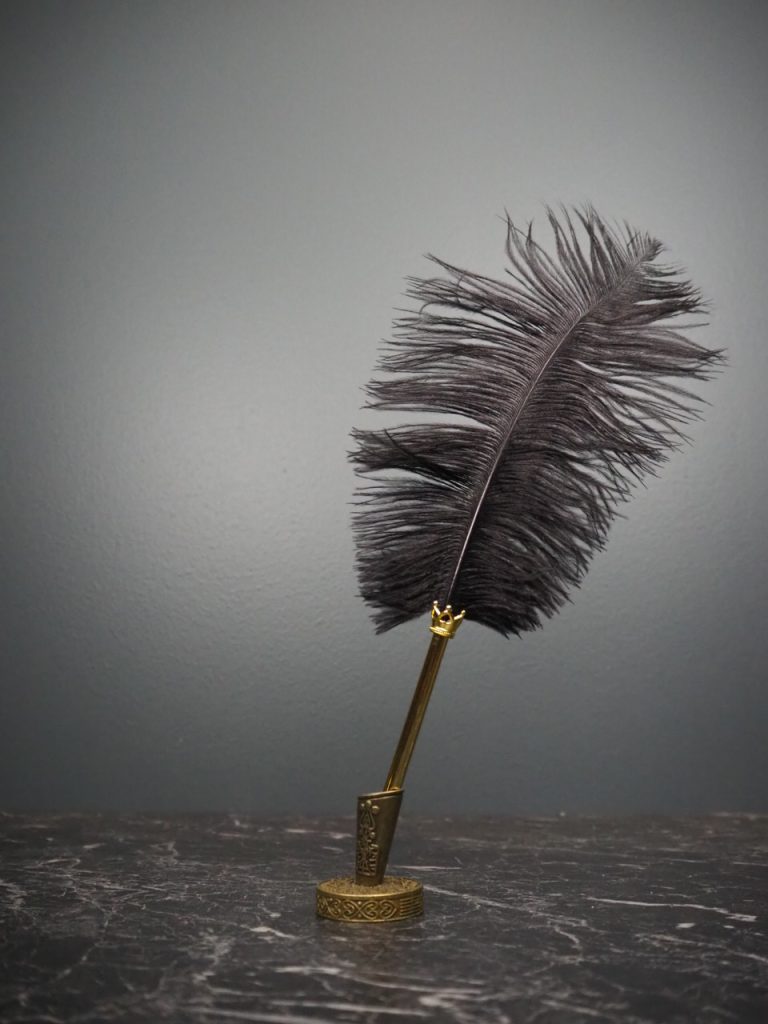 Pen holder - Image 4