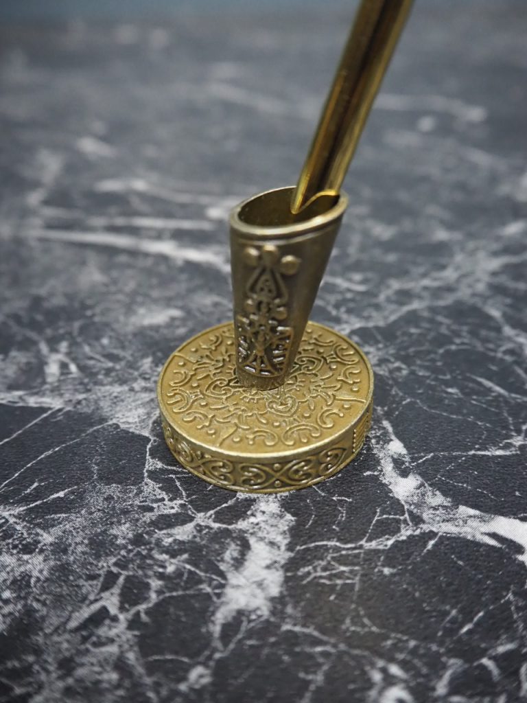 Pen holder - Image 7