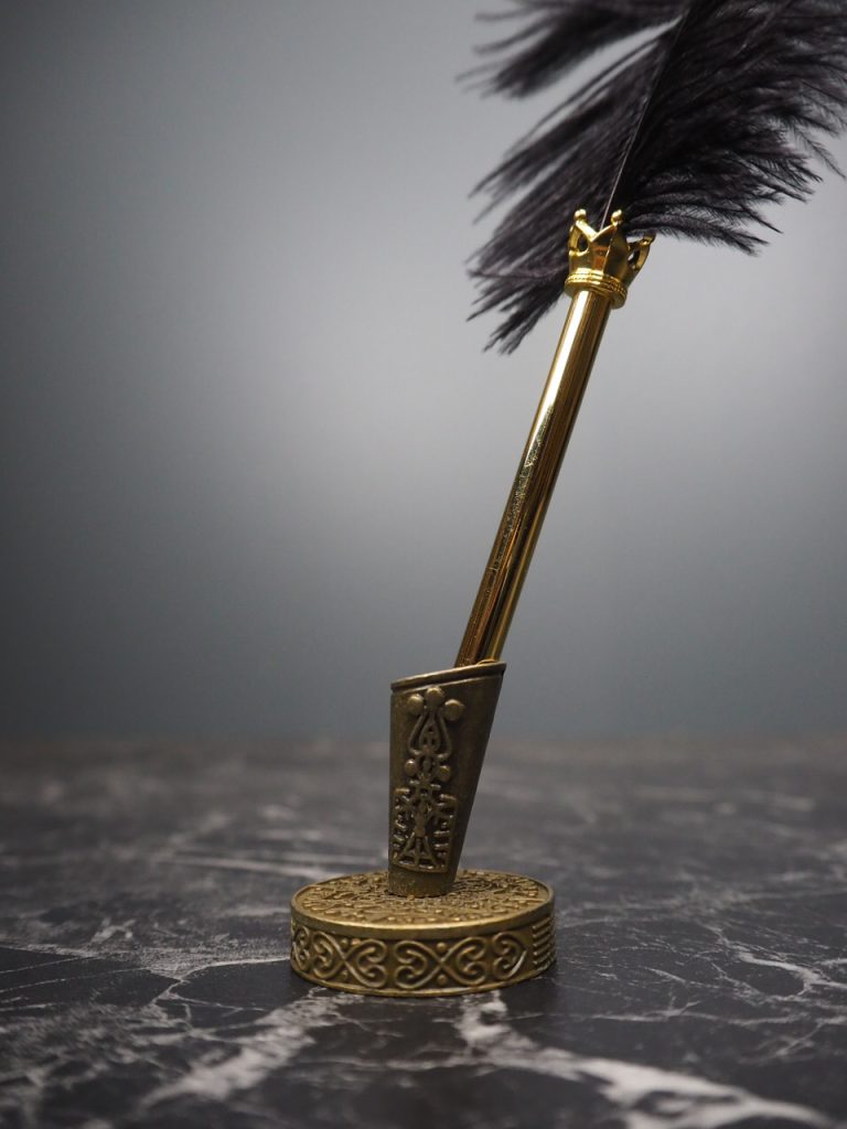 Pen holder - Image 10