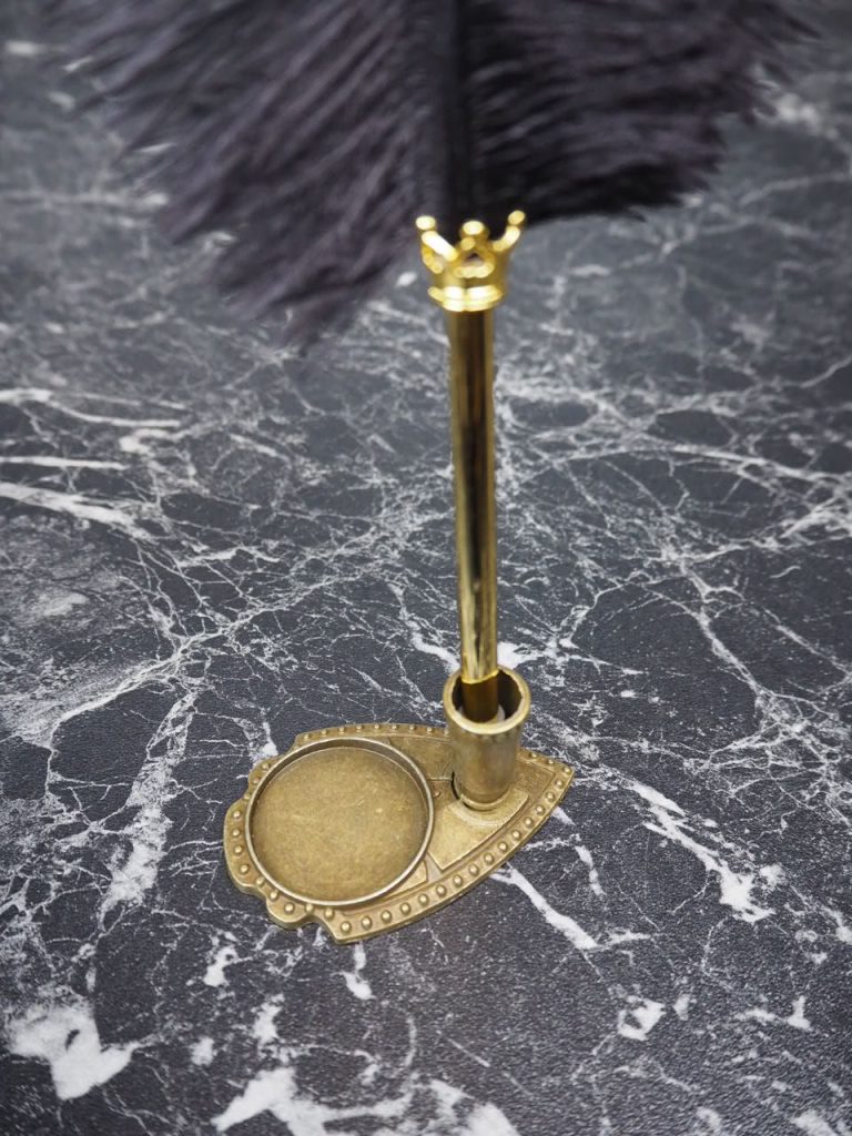 Pen holder - Image 4