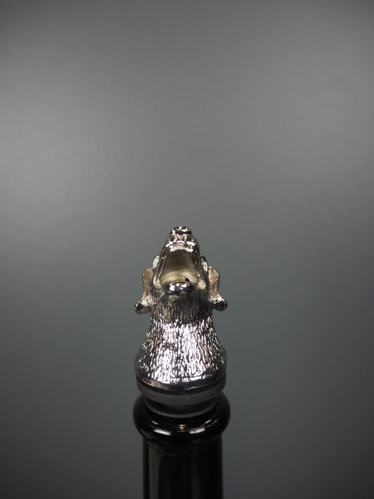Dog wine pourer - Image 3