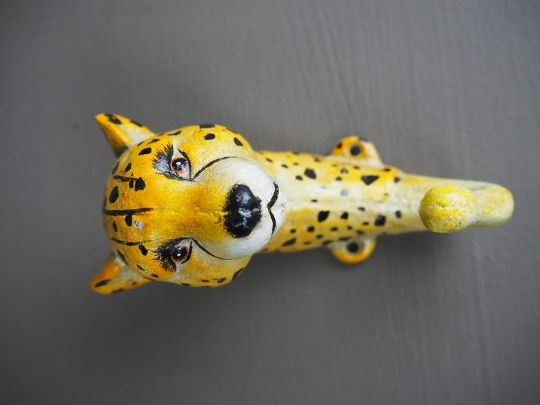 Cheetah Hook - Image 3