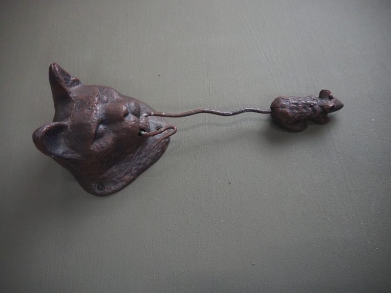 Cat & Mouse Door Knocker - Image 5
