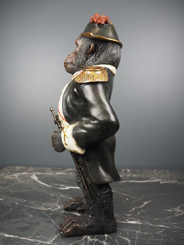 Gregor the gorilla - Image 4