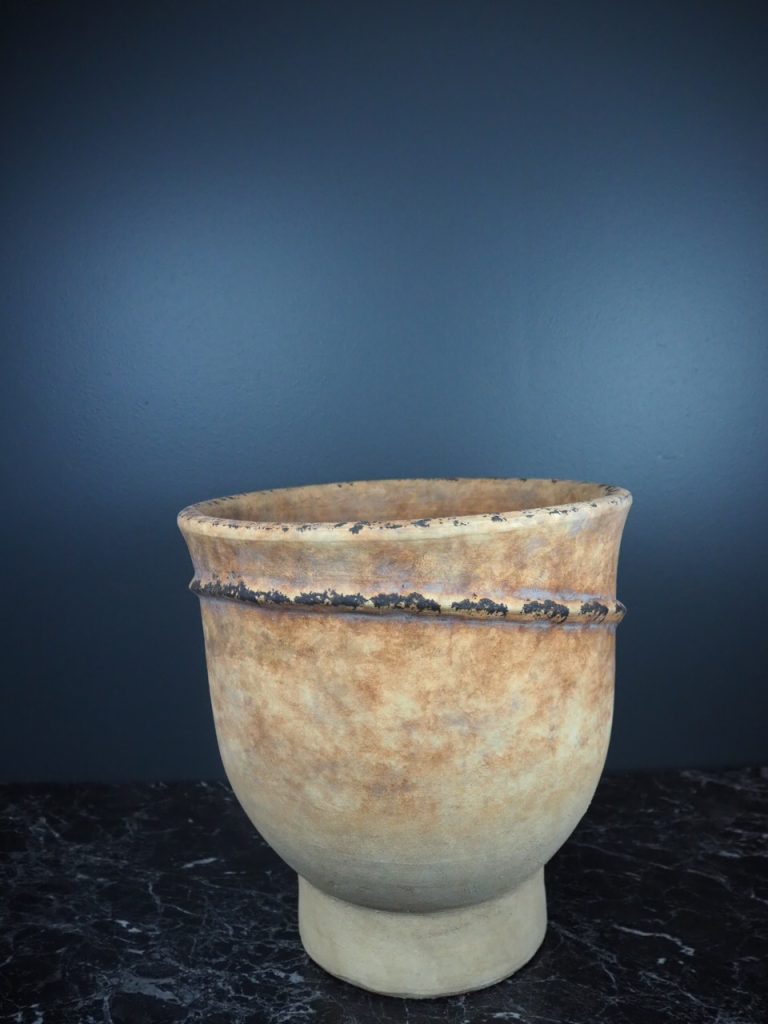 Agatos pot weathered design L