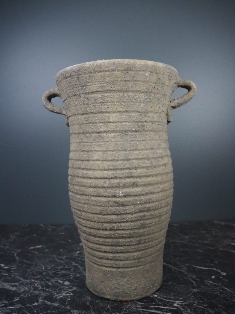 Lysandra vase