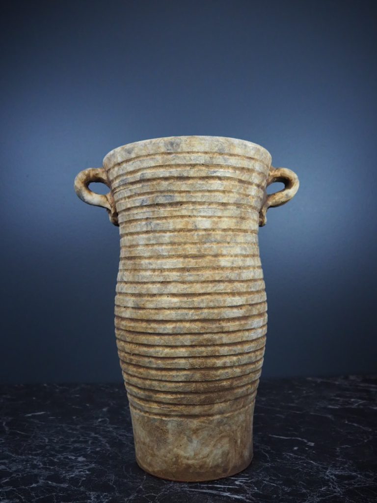 Serenia vase w handle