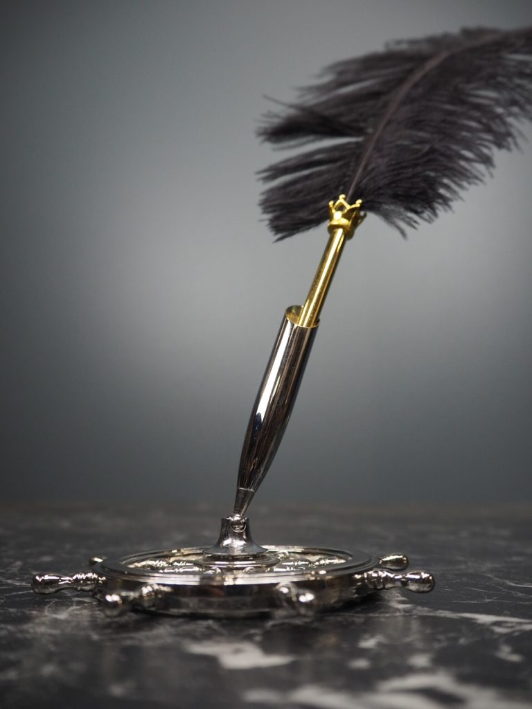 Wheel pen holder