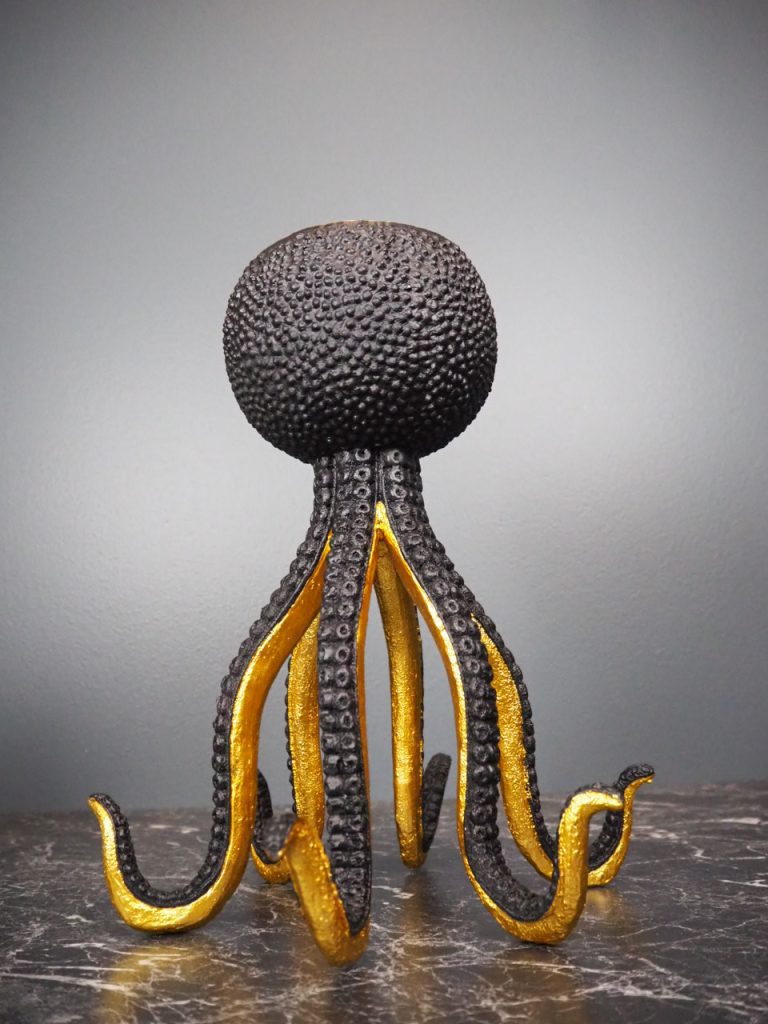 Tentacles candle holder